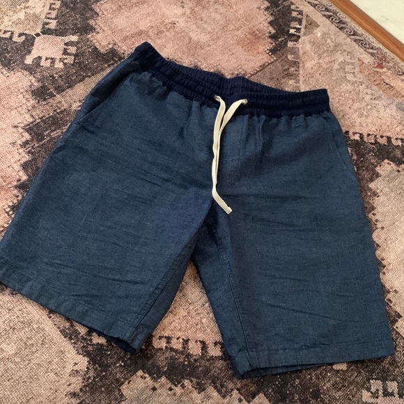 J. Crew Men’s Drawstring Shorts (NWOT) - Picture 2 of 6